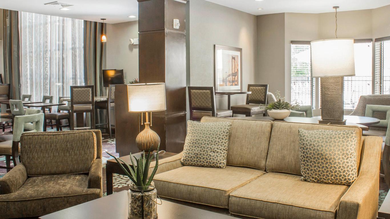 Staybridge Suites Jacksonville-Camp Lejeune Area