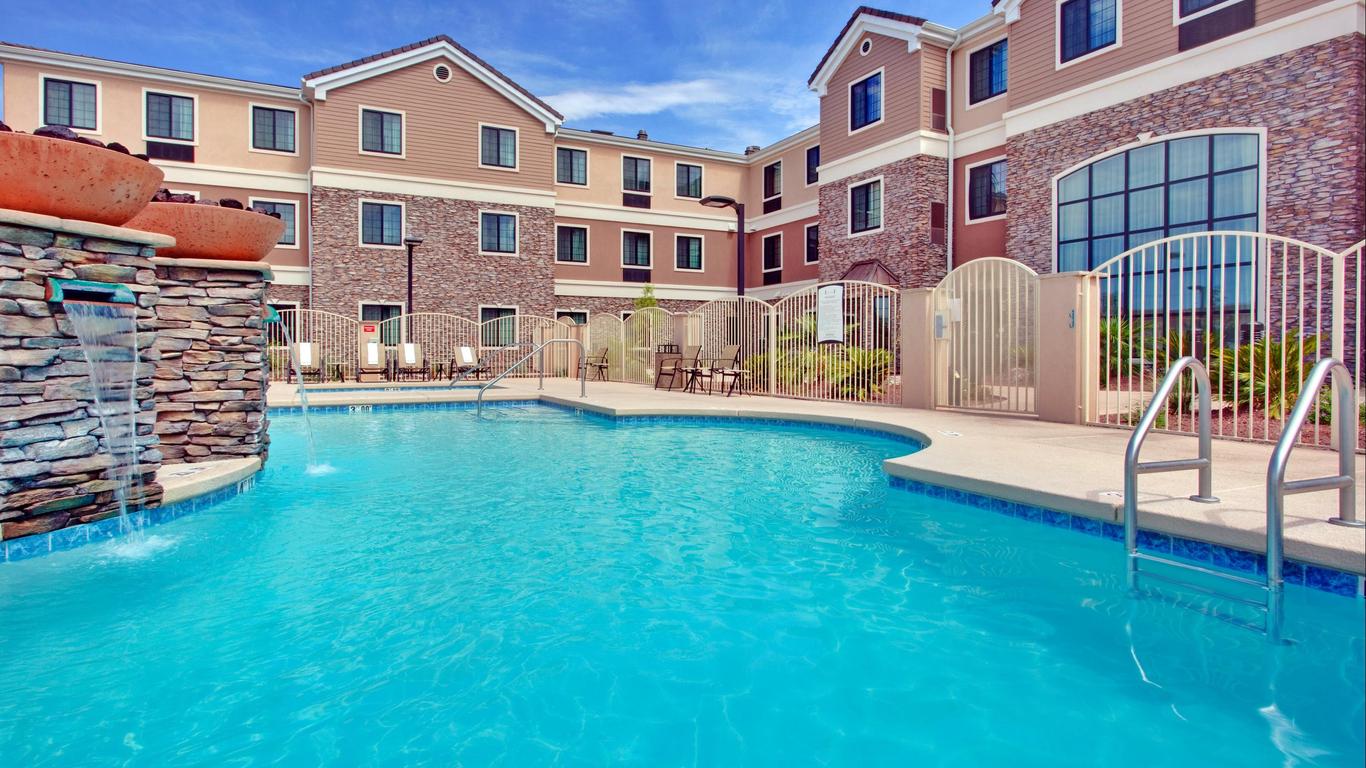 Staybridge Suites Tucson Airport